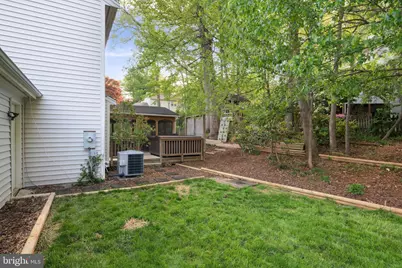 9833 Natick Road, Burke, VA 22015 - Photo 46