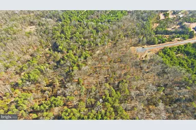 7030 Jay Court, Centreville, VA 20121 - Photo 4