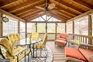 15014 Tarleton Dr, Centreville, VA 20120 - Photo 30