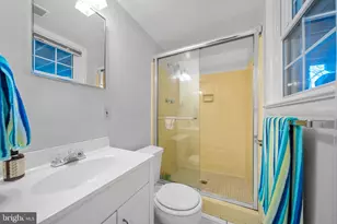 15014 Tarleton Dr, Centreville, VA 20120 - Photo 54