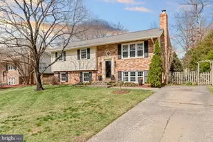 15014 Tarleton Dr, Centreville, VA 20120 - Photo 4