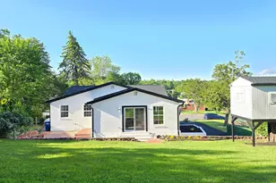 6065 Munson Hill Rd, Falls Church, VA 22044 - Photo 10