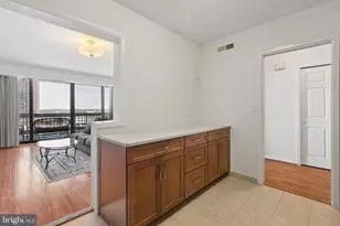 5505 Seminary Rd, Falls Church, VA 22041 - Photo 10