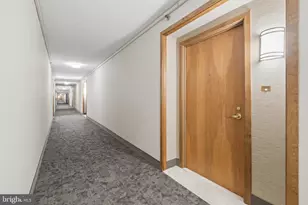 5505 Seminary Rd, Falls Church, VA 22041 - Photo 2