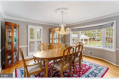 10904 Equestrian Court, Reston, VA 20190 - Photo 12