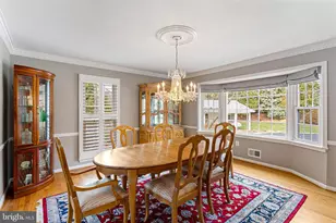 10904 Equestrian Ct, Reston, VA 20190 - Photo 12