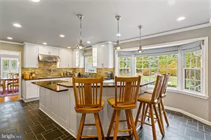 10904 Equestrian Ct, Reston, VA 20190 - Photo 18