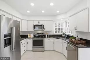 1285 Lamplighter Way, Reston, VA 20194 - Photo 18