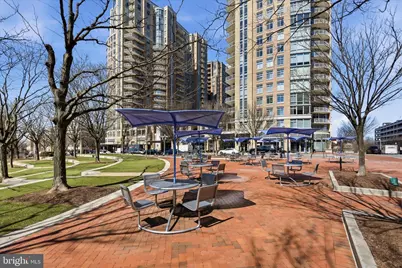 11860 S Lakes Court, Reston, VA 20191 - Photo 60