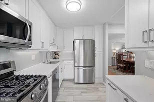 11860 S Lakes Ct, Reston, VA 20191 - Photo 14