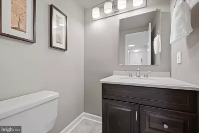 11860 S Lakes Court, Reston, VA 20191 - Photo 16