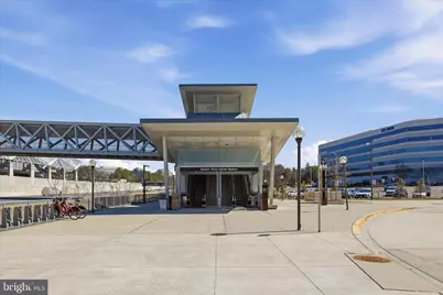 11860 S Lakes Court, Reston, VA 20191 - Photo 58