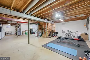 11860 S Lakes Ct, Reston, VA 20191 - Photo 30