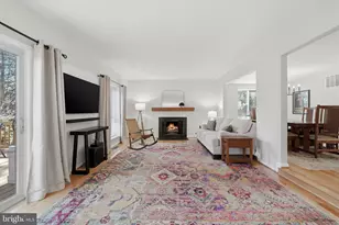 11860 S Lakes Ct, Reston, VA 20191 - Photo 6