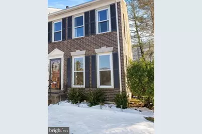 14187 Royal Oak Lane, Centreville, VA 20120 - Photo 2