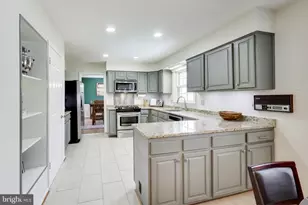 10150 Red Spruce Rd, Fairfax, VA 22032 - Photo 10