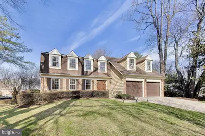 10150 Red Spruce Road, Fairfax, VA 22032 - Photo 2