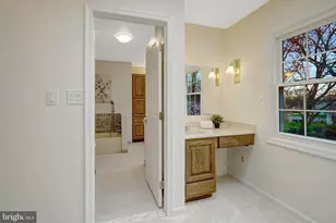 7627 Luton Pl, Alexandria, VA 22315 - Photo 26