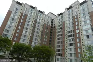 2726 Gallows Rd, Vienna, VA 22180 - Photo 1