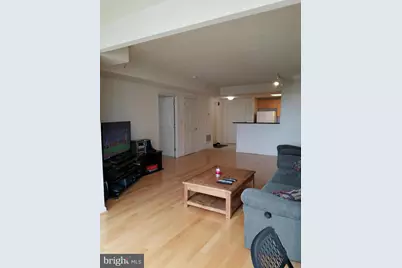 2726 Gallows Road #814, Vienna, VA 22180 - Photo 8