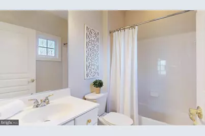 1096 Great Passage Boulevard, Great Falls, VA 22066 - Photo 44