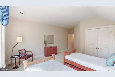 1096 Great Passage Boulevard, Great Falls, VA 22066 - Photo 46