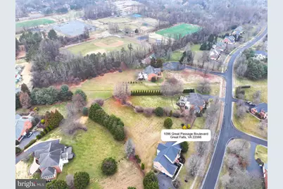 1096 Great Passage Boulevard, Great Falls, VA 22066 - Photo 82