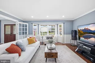 7316 Lightship Ct, Burke, VA 22015 - Photo 10