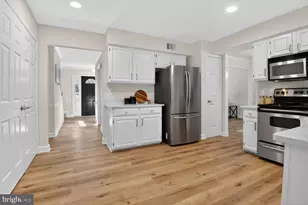 2790 Mansway Dr, Herndon, VA 20171 - Photo 16