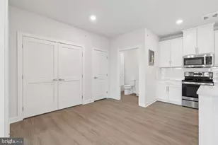 12850 Mosaic Pk Wy, Herndon, VA 20171 - Photo 16