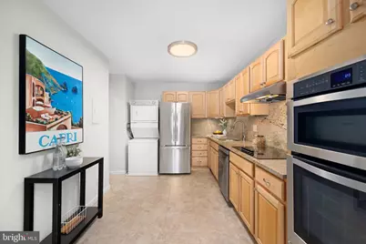 8370 Greensboro Drive #608, McLean, VA 22102 - Photo 10