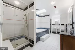 7327 Westerly Ln, McLean, VA 22101 - Photo 14