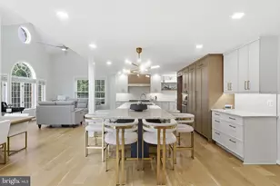 7327 Westerly Ln, McLean, VA 22101 - Photo 2