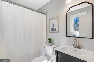 10409 Ashcroft Way, Fairfax, VA 22032 - Photo 22