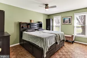 8010 Rockwood Ct, Springfield, VA 22153 - Photo 18