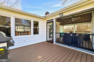 8010 Rockwood Ct, Springfield, VA 22153 - Photo 44