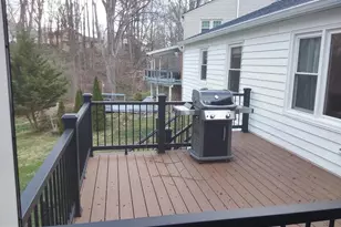 8010 Rockwood Ct, Springfield, VA 22153 - Photo 42