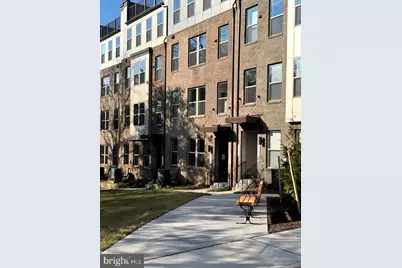 13676 Innovation Station Loop #81A, Herndon, VA 20171 - Photo 2