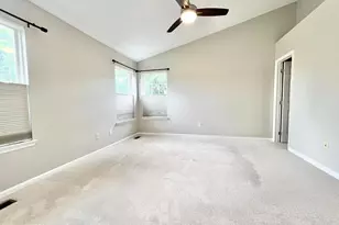 6400 Warren Point Ct, Alexandria, VA 22315 - Photo 6