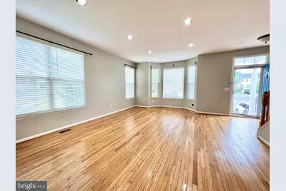 6400 Warren Point Court, Alexandria, VA 22315 - Photo 2