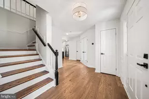 10840 Fieldwood Dr, Fairfax, VA 22030 - Photo 6