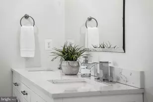 10840 Fieldwood Dr, Fairfax, VA 22030 - Photo 30