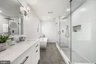 10840 Fieldwood Dr, Fairfax, VA 22030 - Photo 34