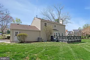 10840 Fieldwood Dr, Fairfax, VA 22030 - Photo 8