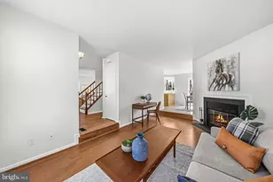 9101 Blue Jug Landing, Burke, VA 22015 - Photo 10