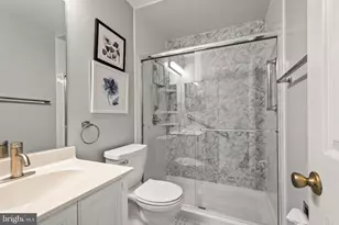 9005 Penn Manor Ct, Springfield, VA 22153 - Photo 20