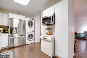 8350 Greensboro Dr, McLean, VA 22101 - Photo 16