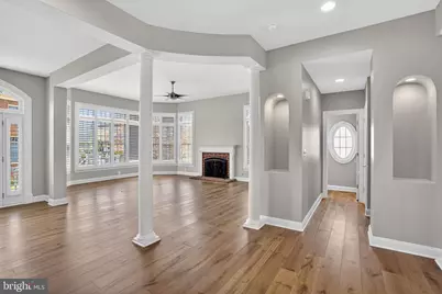 4522 Mixed Willow Place, Chantilly, VA 20151 - Photo 4