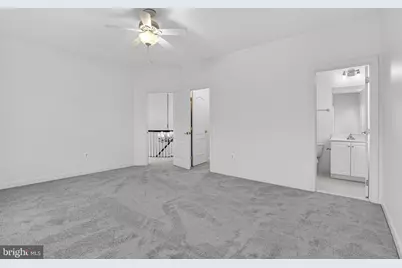 4522 Mixed Willow Place, Chantilly, VA 20151 - Photo 18