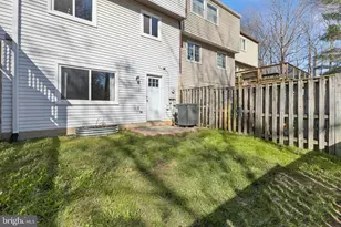 5851 Rock Forest Ct, Centreville, VA 20121 - Photo 38